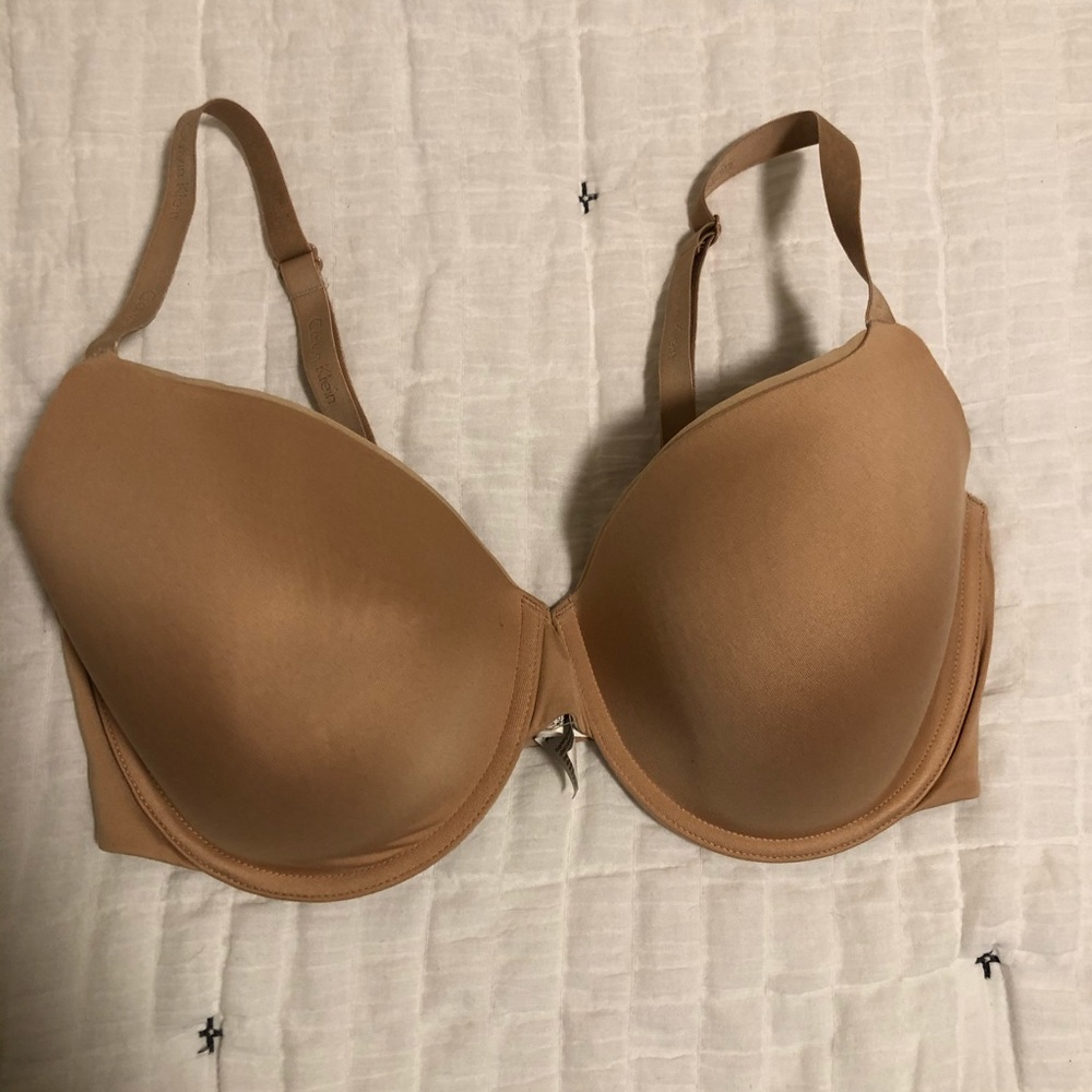Nude Calvin Klein Bra Size 36DD